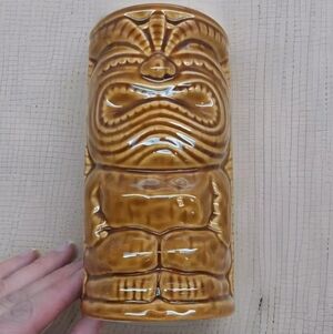 KC Hawaiian Happy Tiki Tumbler Germains Luau Hawaii 2010